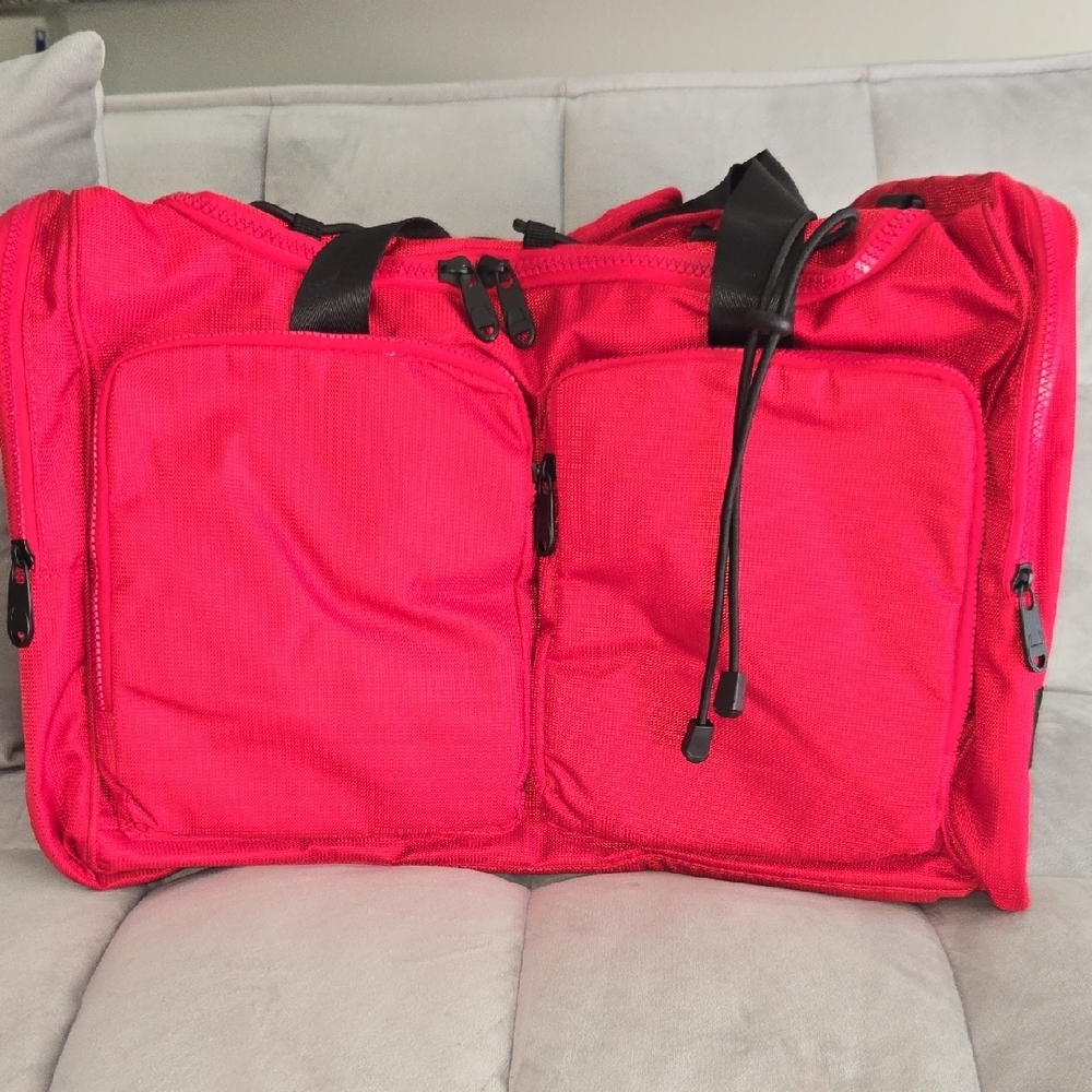 Champion Travel Bag *NWOT - Picture 2 of 6